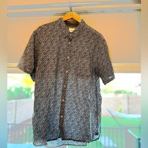 7 Diamond XL Men’s Short Sleeve Button Down Printed Shirt 👕